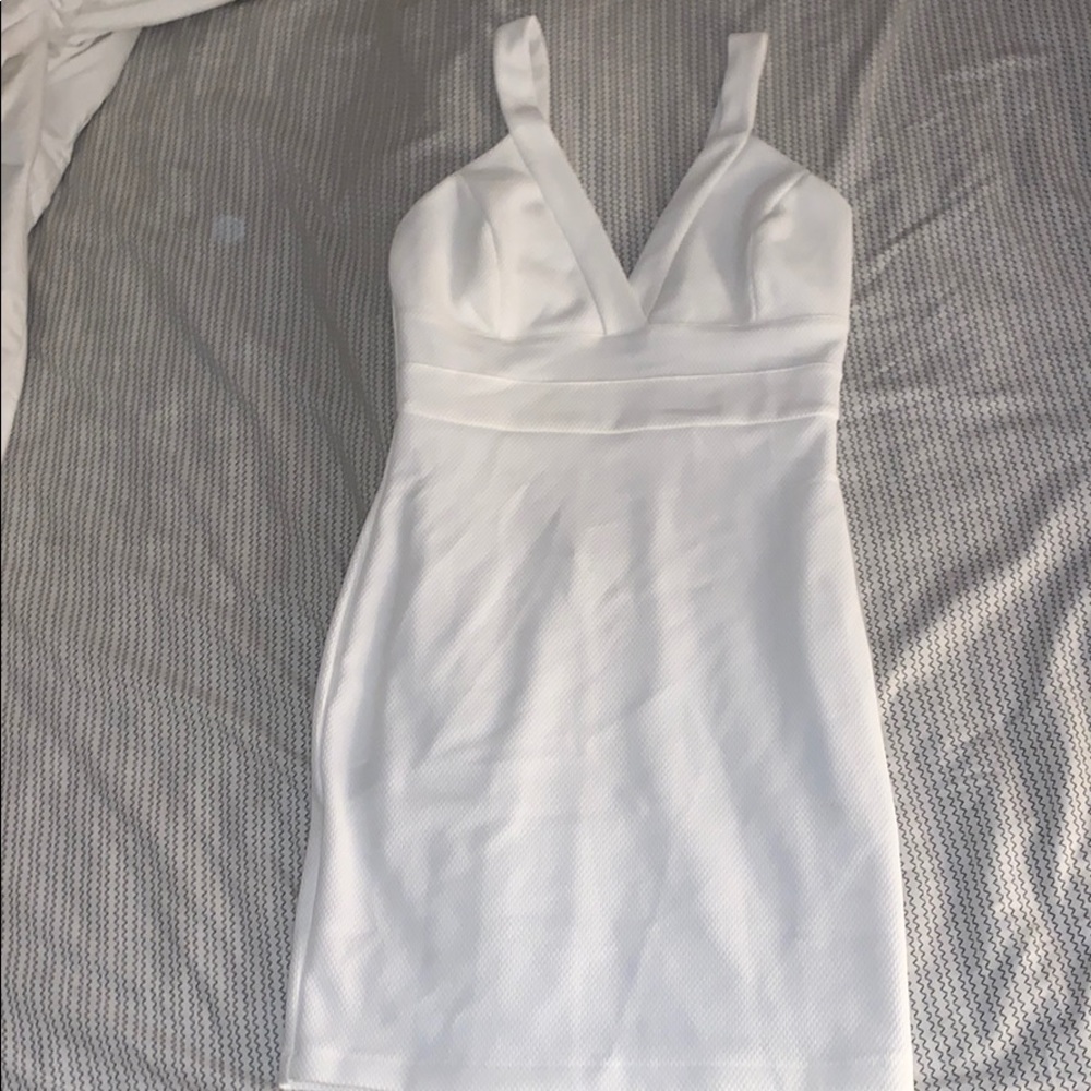 White bodycon dress!